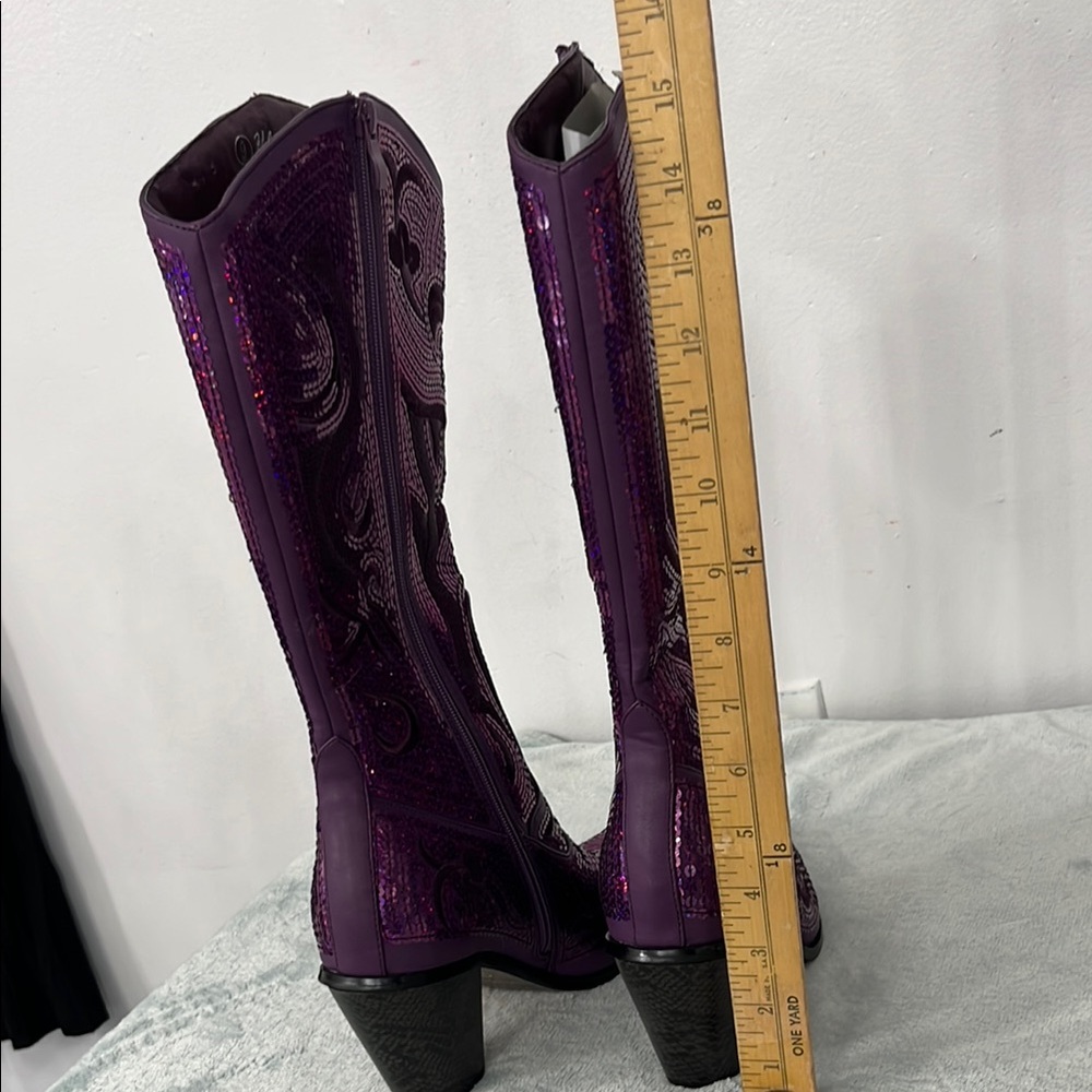 Helen & Heart  purple Boots with Western Elegance - Picture 5 of 8